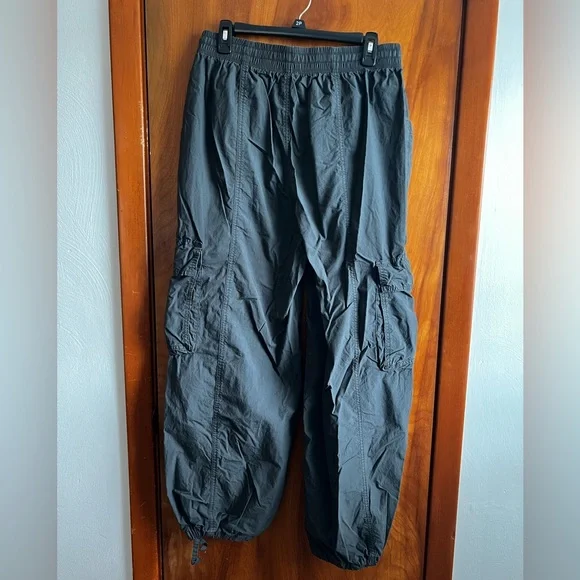 Aerie Cargo Track Pants - Picture 5 of 8